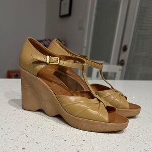 NWOT Famolare Hi-Up Italy 27 or 7  Leather 1970s Wedges